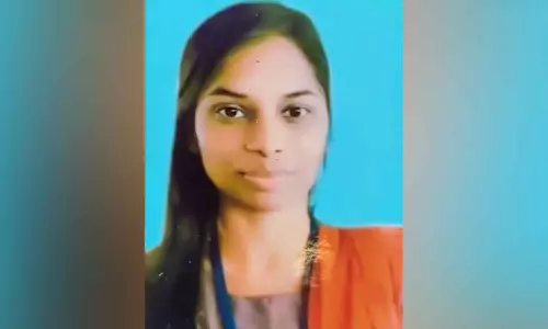 സൗദി ഹഫർ അൽ ബാത്തീനിൽ മരണപ്പെട്ട ആരോഗ്യ പ്രവർത്തകയുടെ മൃതദേഹം നാട്ടിലെത്തിച്ചു സൗദി ഹഫർ അൽ ബാത്തീനിൽ മരണപ്പെട്ട ആരോഗ്യ പ്രവർത്തകയുടെ മൃതദേഹം നാട്ടിലെത്തിച്ചു