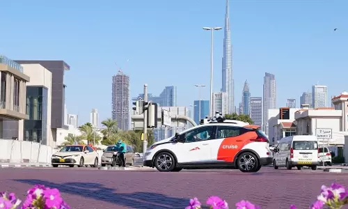 Driverless taxis on Dubai roads by 2026