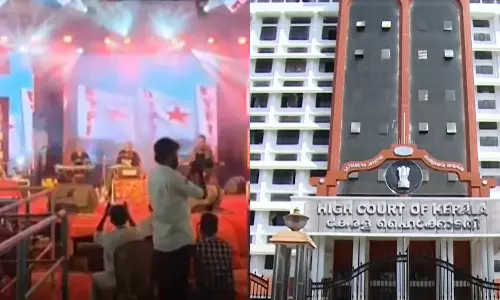 വിപ്ലവഗാനം പാടിയത് ലാഘവത്തോടെ കാണാനാകില്ല;  കടയ്ക്കൽ ക്ഷേത്ര ഉപദേശക സമിതിക്ക് ഹൈക്കോടതിയുടെ രൂക്ഷവിമർശനം