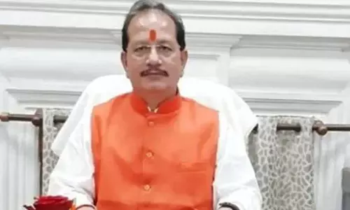 വഖഫ് ബില്ലിനെതിരെ പ്രതിഷേധിക്കുന്നവർ രാജ്യദ്രോഹികൾ, ജയിലിലടക്കും: ബിഹാർ ഉപമുഖ്യമന്ത്രി വിജയ് കുമാർ സിൻഹ