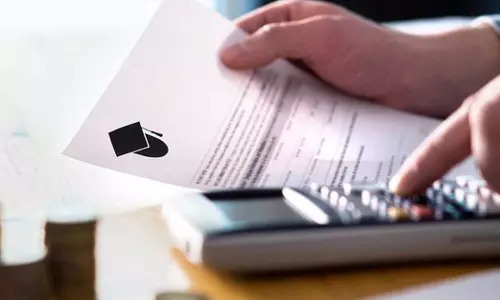 ട്യൂഷൻ ഫീ പത്തു തവണയായി അടയ്ക്കാം, പുതിയ നയം പ്രഖ്യാപിച്ച് അബൂദബി