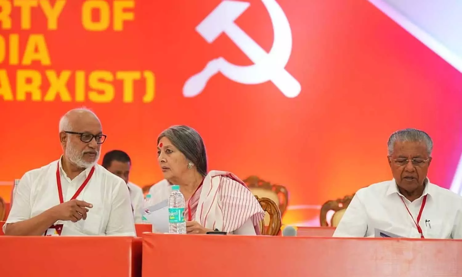 സിപിഎം കേന്ദ്ര കമ്മിറ്റി തെരഞ്ഞെടുപ്പ് : കരാഡ് തോറ്റു, ലഭിച്ചത് 31 വോട്ടുകൾ സിപിഎം കേന്ദ്ര കമ്മിറ്റി തെരഞ്ഞെടുപ്പ് : കരാഡ് തോറ്റു, ലഭിച്ചത് 31 വോട്ടുകൾ