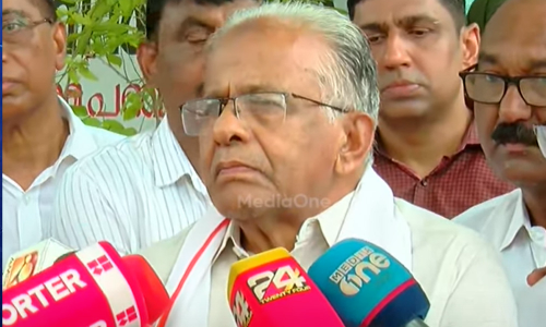 വെള്ളാപ്പള്ളിക്കെതിരെ കേസെടുക്കാതെ എൽഡിഎഫ് ഒളിച്ചുകളിക്കുന്നു; ഇ.ടി മുഹമ്മദ് ബഷീർ വെള്ളാപ്പള്ളിക്കെതിരെ കേസെടുക്കാതെ എൽഡിഎഫ് ഒളിച്ചുകളിക്കുന്നു; ഇ.ടി മുഹമ്മദ് ബഷീർ