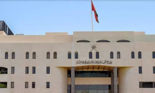 35,000 ത്തിലധികം വാണിജ്യ രജിസ്ട്രേഷനുകൾ റദ്ദാക്കി ഒമാൻ വാണിജ്യ മന്ത്രാലയം