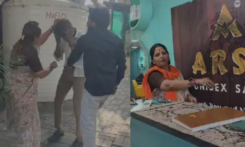 BJP workers vandalise salon in Pune’s Kothrud alleging love jihad BJP workers vandalise salon in Pune’s Kothrud alleging love jihad