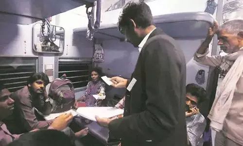 ജനറൽ ടിക്കറ്റുമായി സ്ലീപ്പർ ക്ലാസിൽ യാത്ര ചെയ്തു; ചോദ്യം ചെയ്ത ടിടിഇയെ യാത്രക്കാരൻ മർദിച്ചു