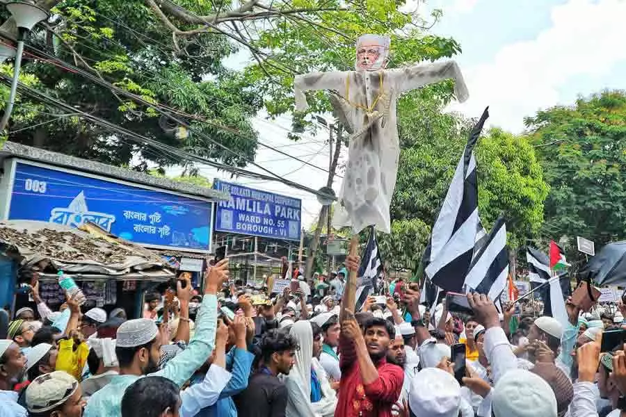 കൊൽക്കത്തയിലെ രാംലീല മൈതാനിയിൽ നടന്ന റാലി കൊൽക്കത്തയിലെ രാംലീല മൈതാനിയിൽ നടന്ന റാലി