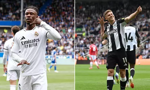 Kamminga scores for Real; Newcastle beats United to move into top four