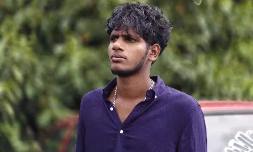 youth dies after car and bike collids in ernakulam