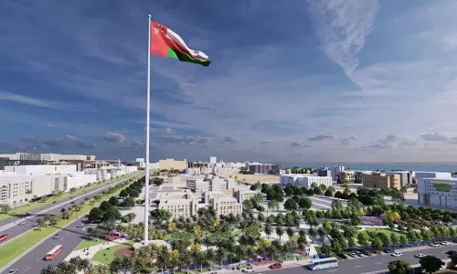 ഒമാനിലെ ഏറ്റവും ഉയരം കൂടിയ കൊടിമരം മസ്കത്തിൽ; ഉദ്ഘാടനം അടുത്ത മാസം ഒമാനിലെ ഏറ്റവും ഉയരം കൂടിയ കൊടിമരം മസ്കത്തിൽ; ഉദ്ഘാടനം അടുത്ത മാസം