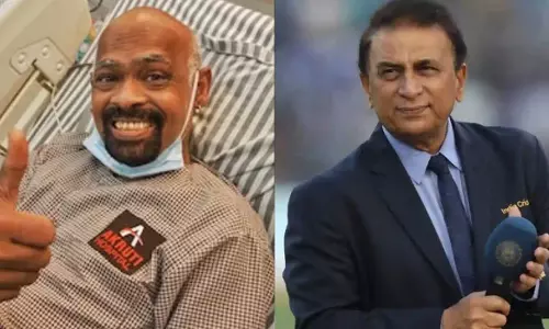 Gavaskar extends helping hand to Vinod Kambli; will provide Rs 30,000 per month - Report Gavaskar extends helping hand to Vinod Kambli; will provide Rs 30,000 per month - Report