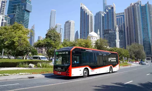 ദുബൈ റോഡുകളിൽ ഇനി പുതുതലമുറ ഇലക്ട്രിക്ബസുകൾ ദുബൈ റോഡുകളിൽ ഇനി പുതുതലമുറ ഇലക്ട്രിക്ബസുകൾ