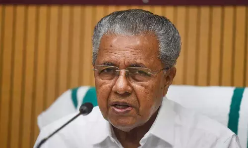 Anti-drug message should be given in religious and political programs Says CM Anti-drug message should be given in religious and political programs Says CM