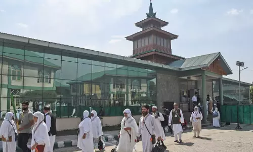 ഹജ്ജ്; മക്കയിലേക്ക് പെർമിറ്റ് നൽകാൻ ആരംഭിച്ചു ഹജ്ജ്; മക്കയിലേക്ക് പെർമിറ്റ് നൽകാൻ ആരംഭിച്ചു