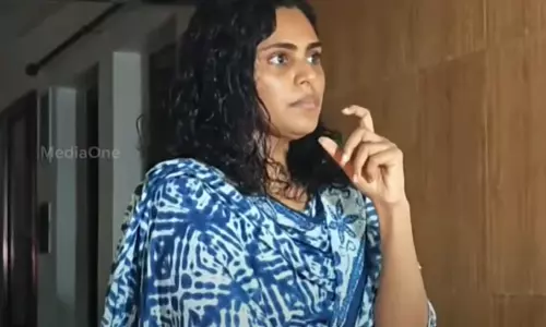 രഹസ്യമായി നല്‍കിയ പരാതിയായിരുന്നു, നടന്റെ പേര് പുറത്ത് വിട്ടവർക്ക് എന്‍റെ അത്രപോലും ബോധമില്ലേ?; വിൻസി അലോഷ്യസ്