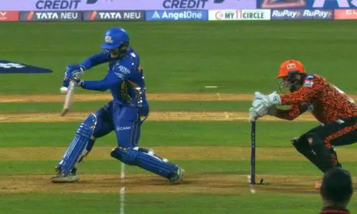 What a no-ball; Rickleton is back at the crease despite being out, the fourth umpire intervenes