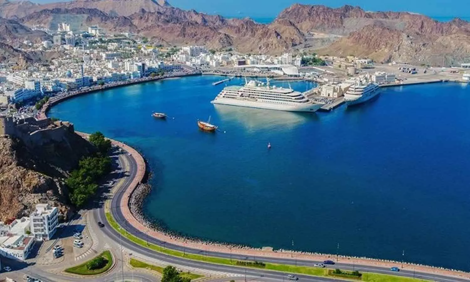 3,000ത്തിലധികം നിക്ഷേപകർക്ക് ഒമാനിൽ ദീർഘകാല റെസിഡൻസി വിസ