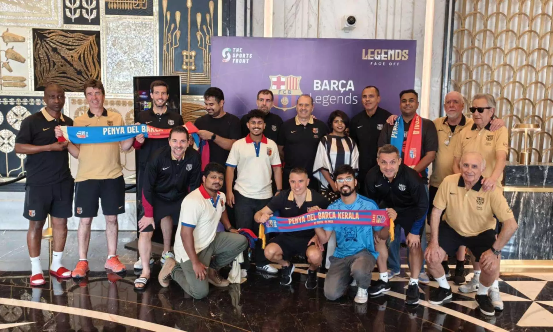 ബാഴ്സ ഇതിഹാസങ്ങളെ കണ്ട് കേരളത്തിലെ ആരാധകർ; ആശംസയുമായി ചാവി ഹെർണാണ്ടസ്