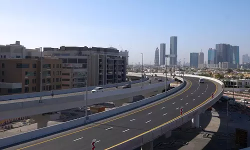 New bridge was opened in dubai in the direction of the Infinity Bridge from Jumeirah to Al Mina Street.