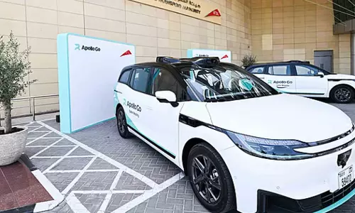 ഡ്രൈവറില്ലാ കാറുകൾ, ദുബൈയിൽ പരീക്ഷണയോട്ടം ആരംഭിക്കാൻ ബൈദു