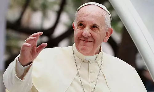 നിലപാടുകളിലൂടെ പ്രിയങ്കരനായ മാർപാപ്പ