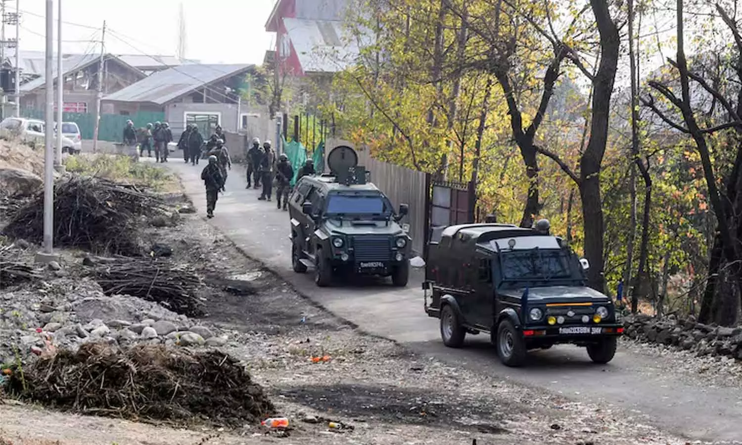 ജമ്മു കശ്മീരിൽ വിനോദസഞ്ചാരികൾക്ക് നേരെ ഭീകരാക്രമണം; മരണസംഖ്യ ഉയർന്നേക്കും