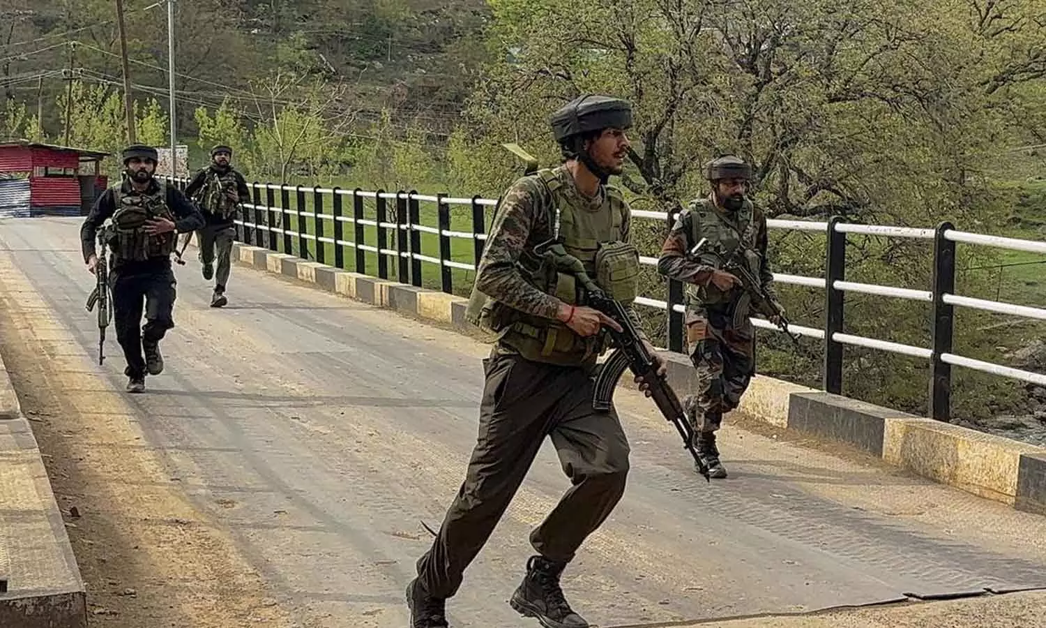 ജമ്മു കശ്മീരിൽ ഭീകരാക്രമണം; 27​ പേർ കൊല്ലപ്പെട്ടുവെന്ന് പ്രാദേശിക മാധ്യമങ്ങൾ