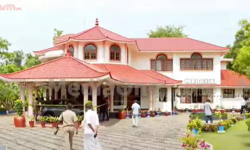 കോട്ടയം തിരുവാതുക്കലിൽ ഇരട്ടകൊലപാതകം; വൃദ്ധദമ്പതികള്‍ വീട്ടിനുള്ളിൽ മരിച്ചനിലയിൽ