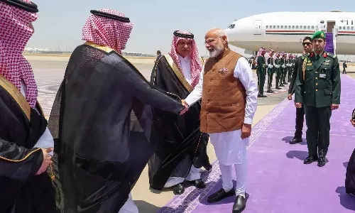 ദ്വിദിന സന്ദർശനം; നരേന്ദ്ര മോദി സൗദിയിൽ