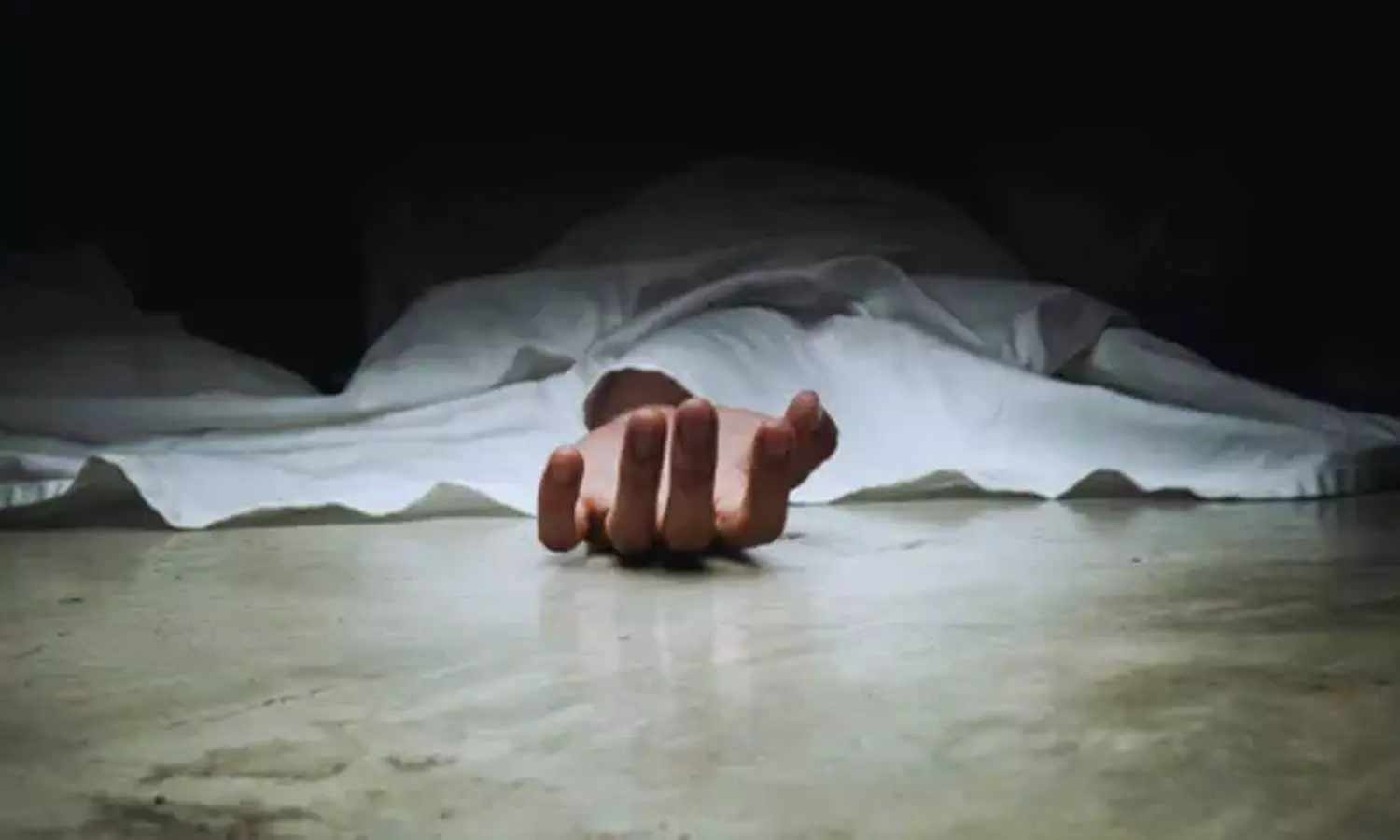 തിരുവനന്തപുരത്ത് മൂന്നു വയസ്സുകാരി കിണറ്റിൽ വീണ് മരിച്ചു തിരുവനന്തപുരത്ത് മൂന്നു വയസ്സുകാരി കിണറ്റിൽ വീണ് മരിച്ചു