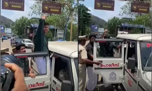 മുഖ്യമന്ത്രി പത്തനംതിട്ടയില്‍; യൂത്ത് കോൺഗ്രസ് പ്രവർത്തകരെ കരുതൽ തടങ്കലിലാക്കി പൊലീസ്