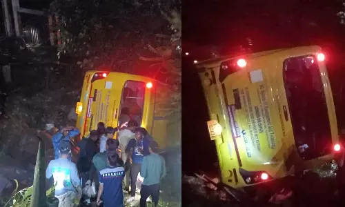 വാഗമണിൽ ബസ് താഴ്ചയിലേക്ക് മറിഞ്ഞു; വിദ്യാർത്ഥികളുൾപ്പെടെ നിരവധി പേർക്ക് പരിക്ക്