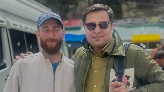Arvind S Agrawal with local Kashmiri guide Nazakat Ahmed Shah