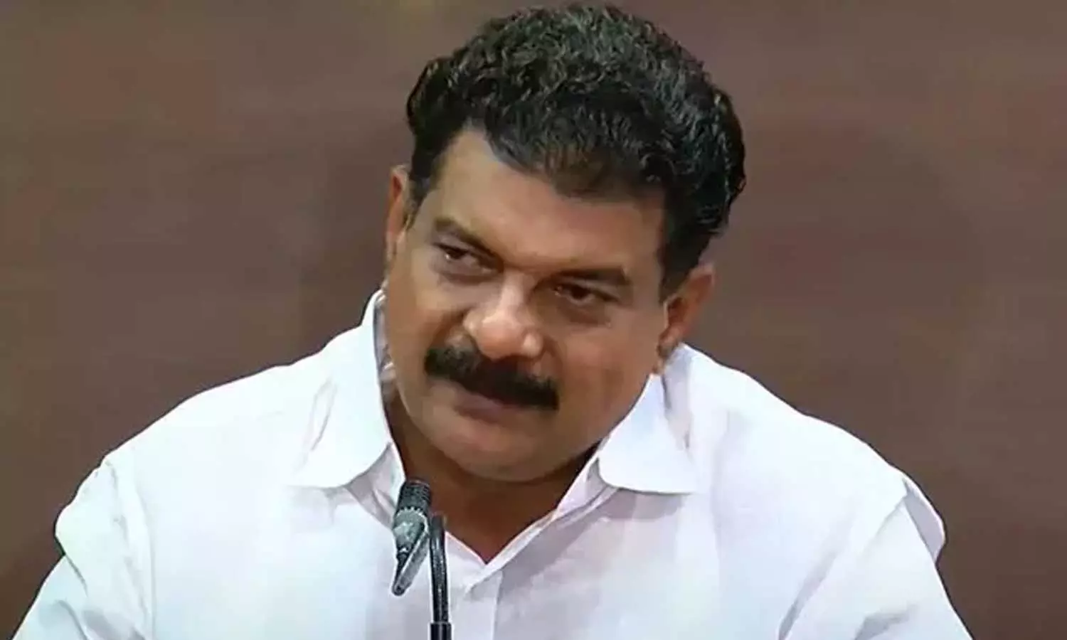 നിലമ്പൂർ ഉപതെരഞ്ഞെടുപ്പ് വൈകിപ്പിച്ചാൽ കോടതിയെ സമീപിക്കും; പി.വി അൻവർ നിലമ്പൂർ ഉപതെരഞ്ഞെടുപ്പ് വൈകിപ്പിച്ചാൽ കോടതിയെ സമീപിക്കും; പി.വി അൻവർ