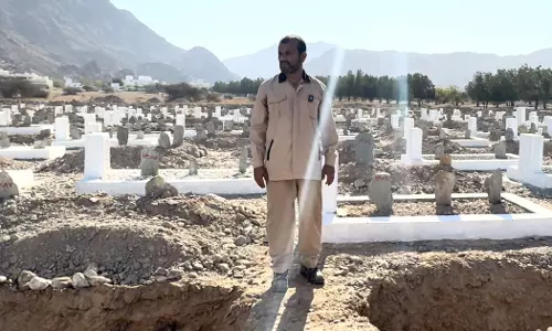 Moosa, who worked at the cemetery in Amarat, is leaving Oman. Moosa, who worked at the cemetery in Amarat, is leaving Oman.
