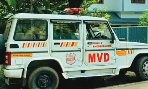 മോട്ടോർ വാഹന വകുപ്പിൽ അസാധാരണ കൂട്ട സ്ഥലംമാറ്റം; രണ്ട് ലിസ്റ്റിലായി 221 അസിസ്റ്റന്റ് എംവിഐമാർക്ക് സ്ഥലംമാറ്റം