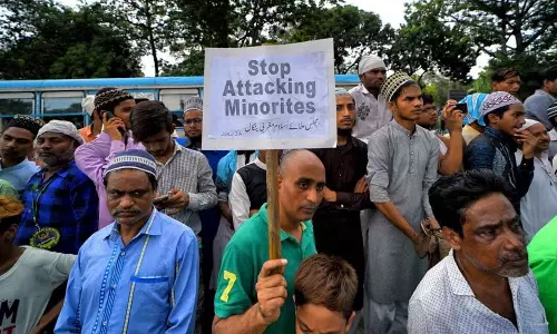 മുസ്ലിം കച്ചവടക്കാർക്ക് നേരെ അധിക്ഷേപവും അക്രമവും; ഒൻപത് ബിജെപി പ്രവർത്തകർക്കെതിരെ കേസെടുത്ത് മുംബൈ പൊലീസ്