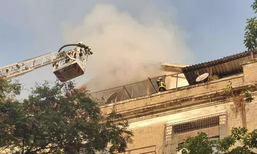 മുംബൈയിലെ ഇഡി ഓഫീസില്‍ വന്‍ തീപിടുത്തം