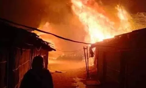 ഡൽഹിയിൽ വൻ തീപിടിത്തം; രണ്ടു കുട്ടികൾ വെന്തുമരിച്ചു