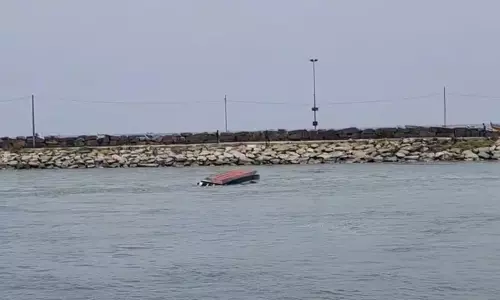boat sinking