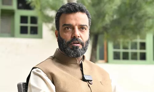 Kashmiris being given collective punishment, says MP Aga Ruhullah