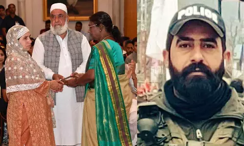 പാക് പൗരത്വം: നാടുകടത്തുന്നവരുടെ പട്ടികയിൽ ശൗര്യചക്ര പുരസ്‌കാര ജേതാവിന്റെ മാതാവും; വിവാദമായപ്പോള്‍ തിരിച്ചയച്ച് പൊലീസ്