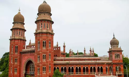 അതിജീവിതയെ പ്രതി വിവാഹം കഴിച്ചാലും പോക്സോ കേസ് നിലനിൽക്കും; സുപ്രധാന നിരീക്ഷണവുമായി മദ്രാസ് ഹൈക്കോടതി അതിജീവിതയെ പ്രതി വിവാഹം കഴിച്ചാലും പോക്സോ കേസ് നിലനിൽക്കും; സുപ്രധാന നിരീക്ഷണവുമായി മദ്രാസ് ഹൈക്കോടതി