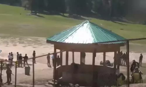 വാഗാ അതിർത്തിയിലെ നിയന്ത്രണങ്ങളെ ചൊല്ലി ഇന്ത്യ-പാക് തർക്കം വാഗാ അതിർത്തിയിലെ നിയന്ത്രണങ്ങളെ ചൊല്ലി ഇന്ത്യ-പാക് തർക്കം