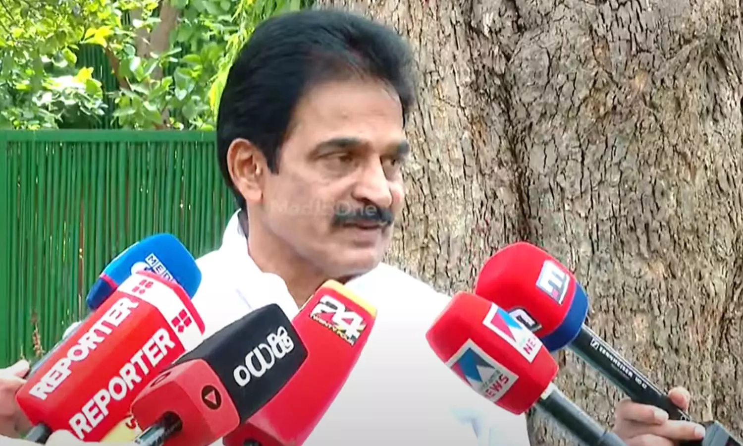 തരംതാഴ്ന്ന രാഷ്ട്രീയം; വിഴിഞ്ഞം തുറമുഖ ഉദ്ഘാടന ചടങ്ങിലെ പ്രധാനമന്ത്രിയുടെ പ്രസംഗത്തിനെതിരെ കോൺഗ്രസ്