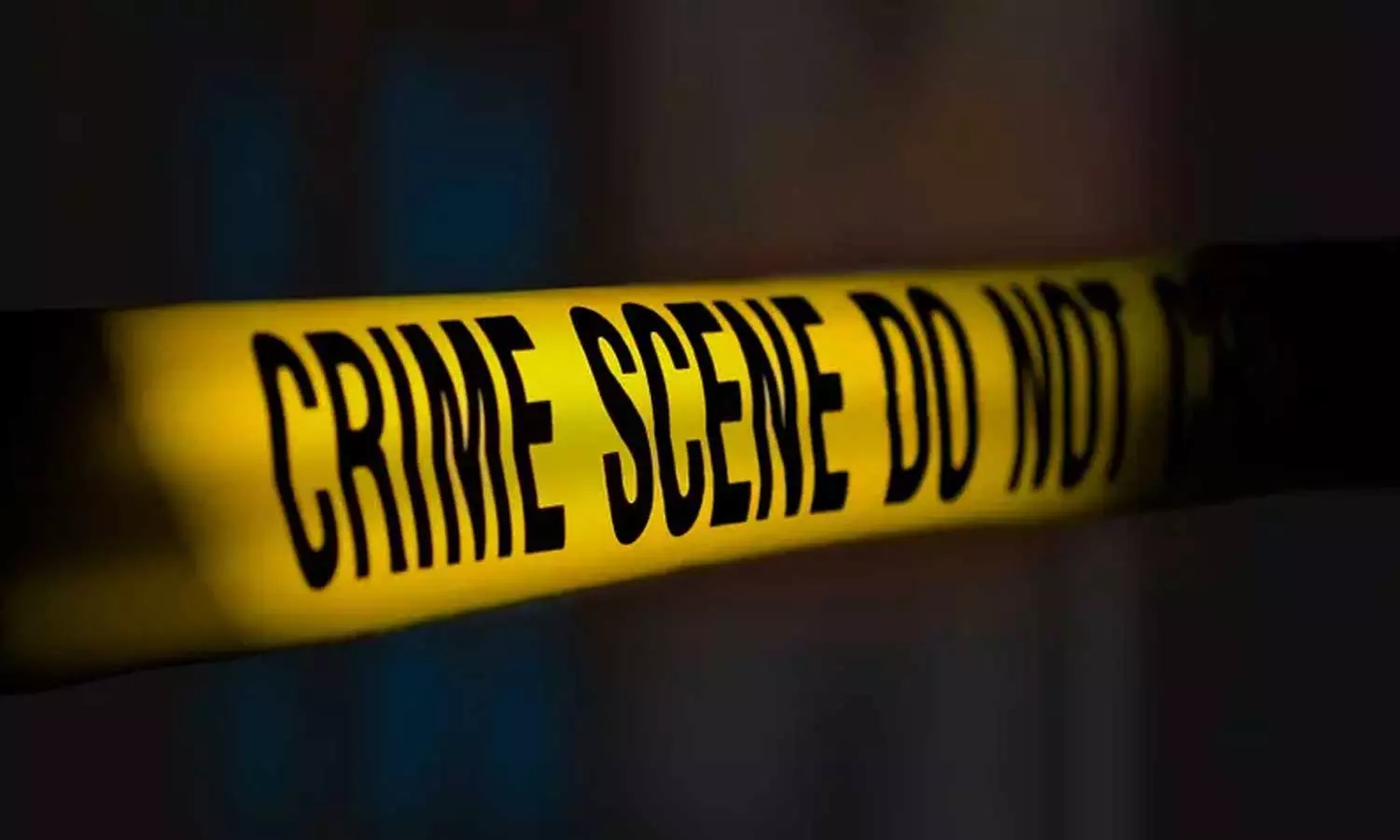 ആലുവ സ്വകാര്യ ബസ് സ്റ്റാന്റില്‍ യുവാവിന് വെട്ടേറ്റു