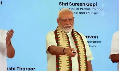 പിണറായി ഇൻഡ്യാസഖ്യത്തിന്റെ നെടുംതൂൺ, ഈ പരിപാടി പലരുടെയും ഉറക്കം കെടുത്തും; നരേന്ദ്രമോദി