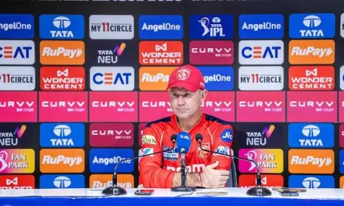 മികച്ച പകരക്കാരെ കിട്ടാത്തതിന് കാരണം പാകിസ്താന്‍ സൂപ്പ‍ര്‍ ലീഗ് - റിക്കി പോണ്ടിങ്