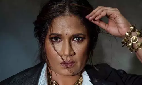 മുള്ളൻ പന്നിയുടെയും ഉടുമ്പിന്റെയും മാംസം കഴിച്ചു; നടി ഛായ കദമിനെതിരെ വനംവകുപ്പ് അന്വേഷണം