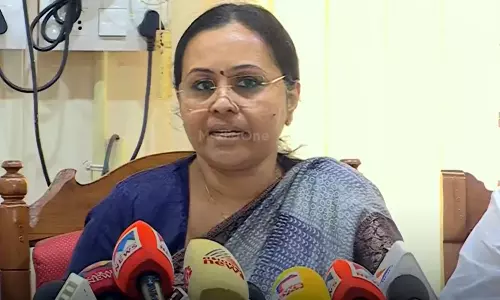 കോഴിക്കോട് മെഡിക്കൽ കോളജിലെ പുക: അപകട സമയത്തെ മരണം പ്രത്യേക മെഡിക്കൽ സംഘം അന്വേഷിക്കും; ആരോഗ്യമന്ത്രി